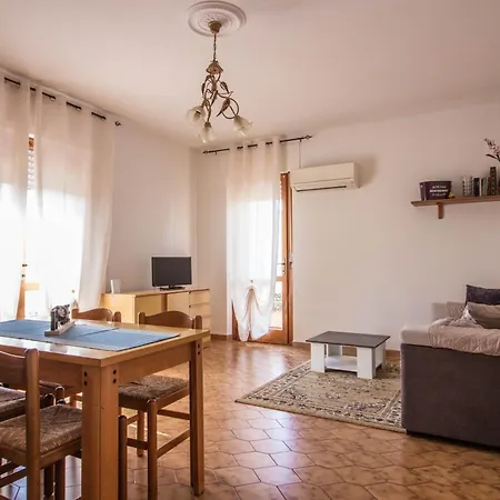 Apartment - Comfy Near The Airport! *